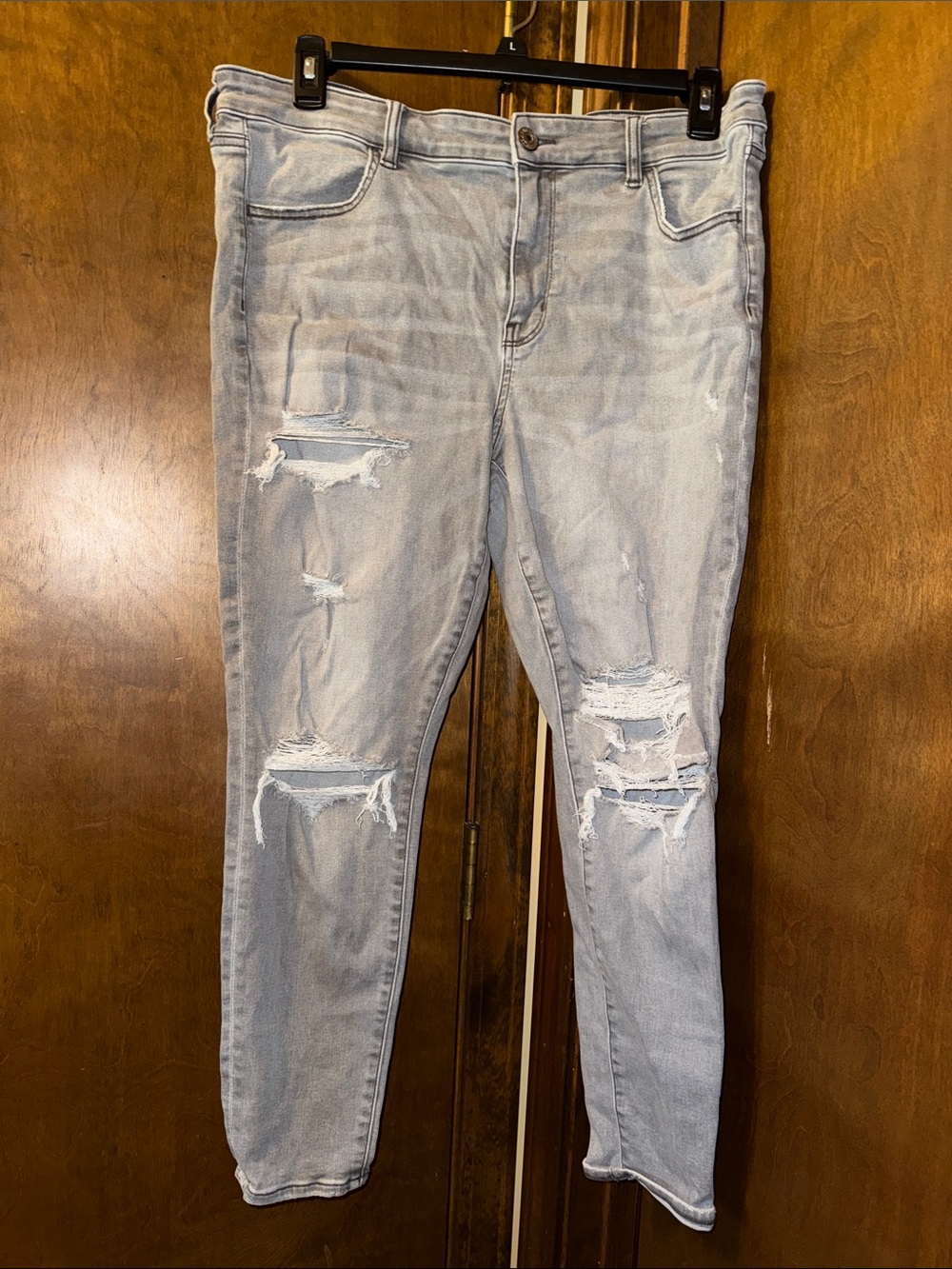American Age Women's Light Gray Ripped Skinny Jeans